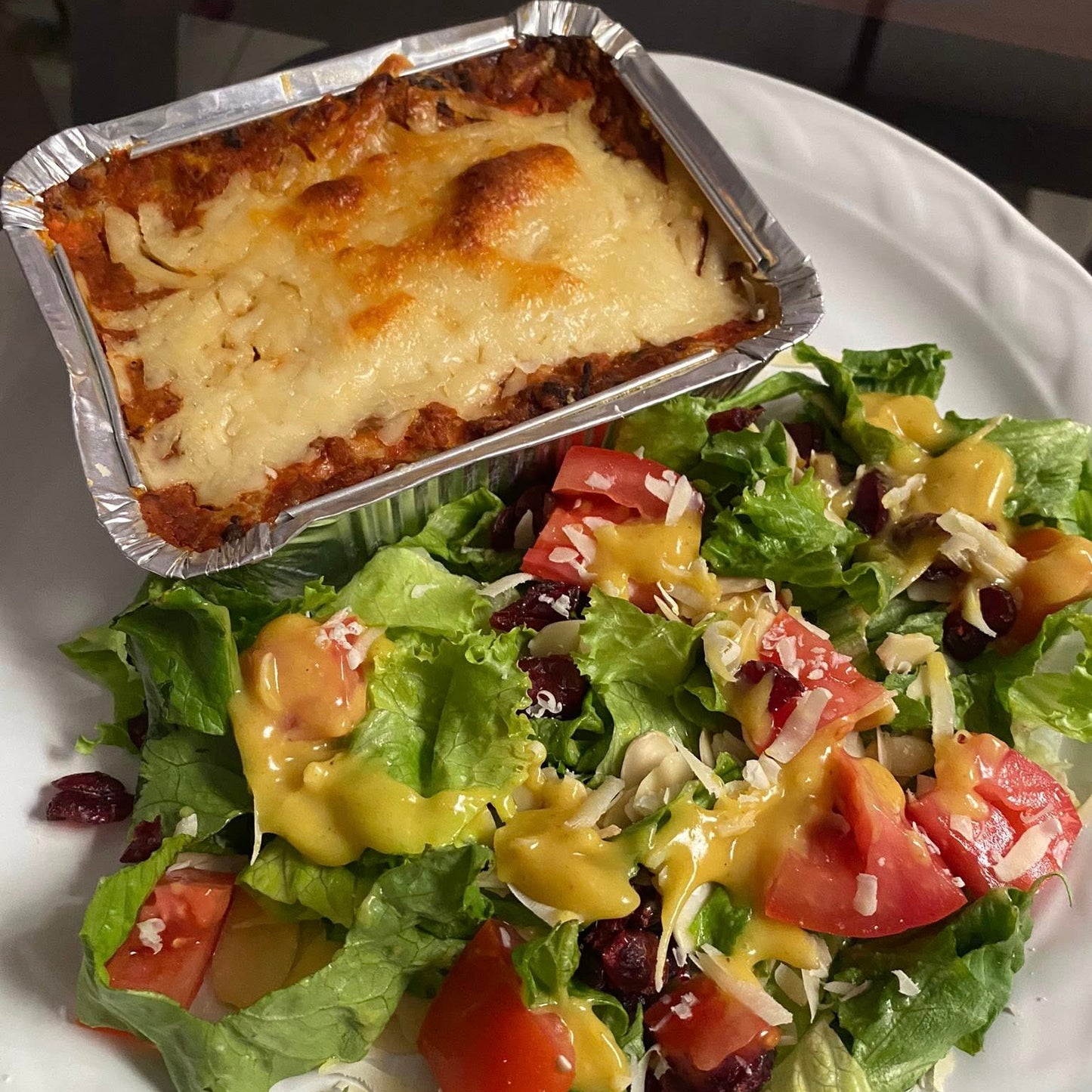 🔥 Lasagna personal con Pan & Ensalada